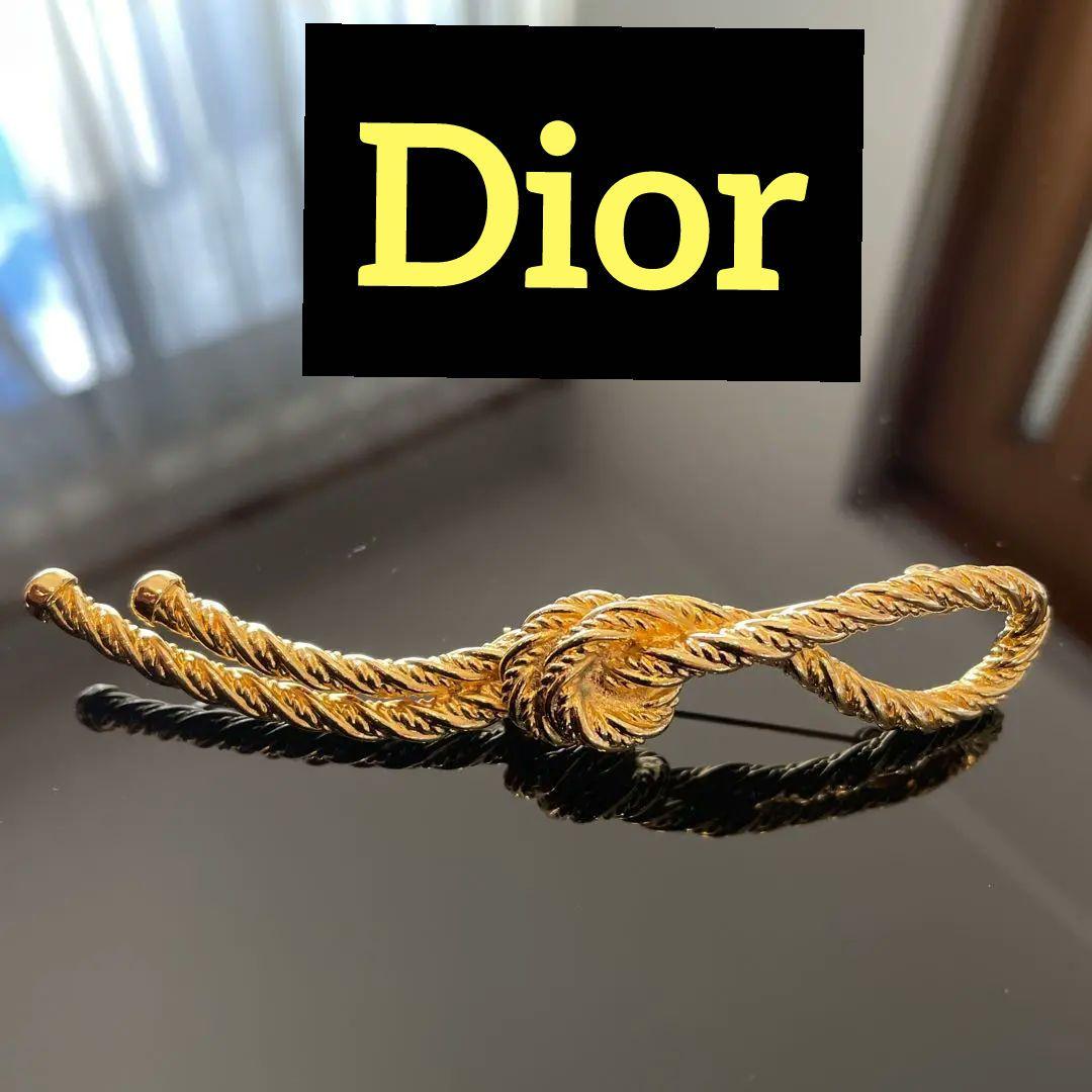 ✨️Dior pin batch✨️ディオールピンブローチ　ピンバッチ　CD