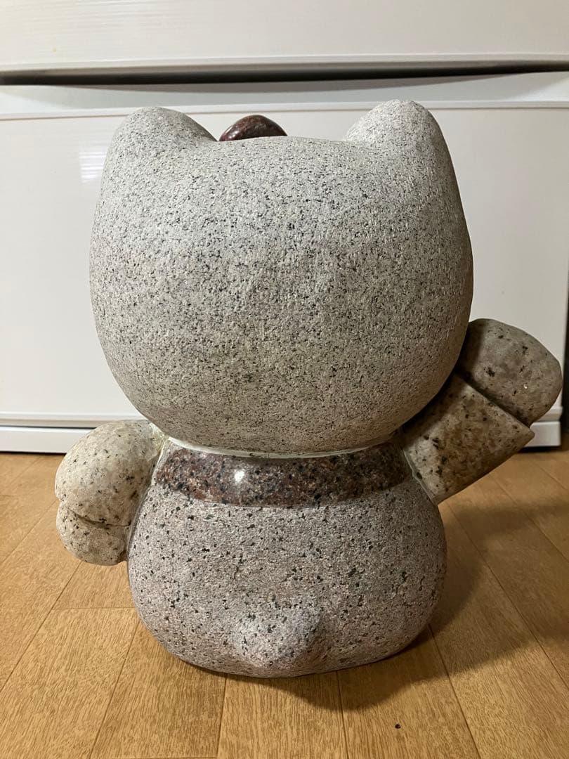 ハローキティ 石像