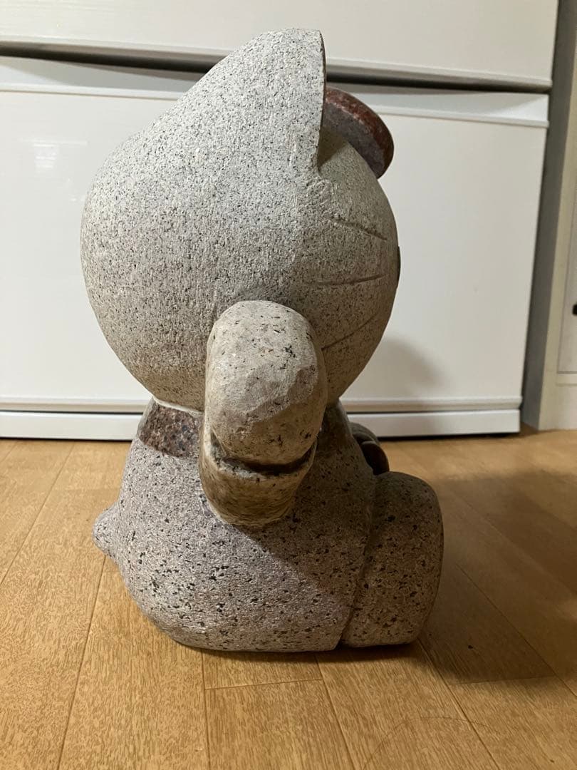 ハローキティ 石像