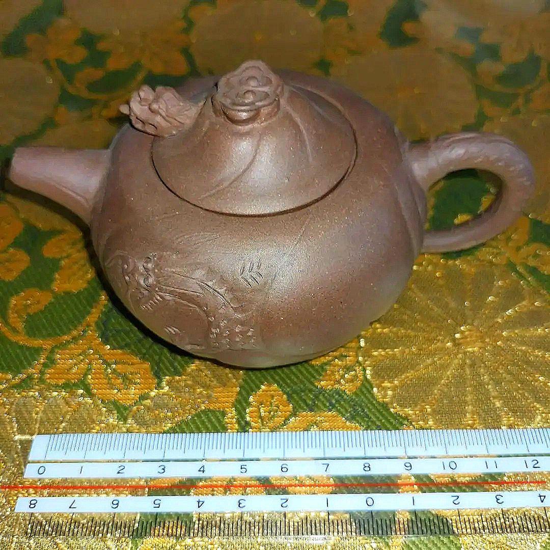 【最終価格】中国　紫砂朱泥　彫刻入　急須水滴