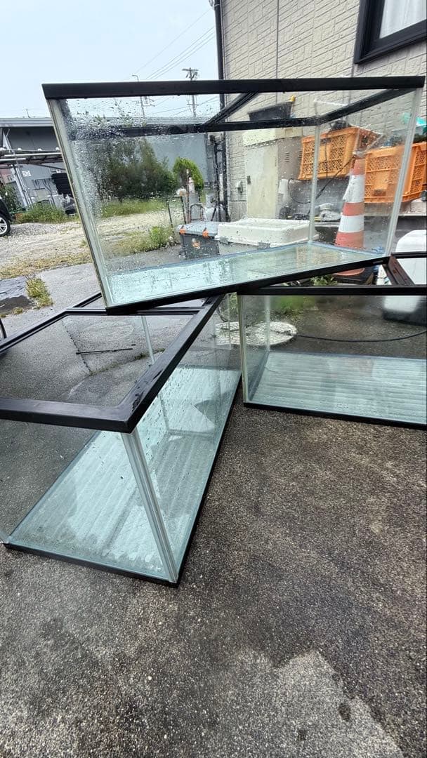 三重県四日市市引き取り限定 KOTOBUKI90×45×45水槽 3つセット