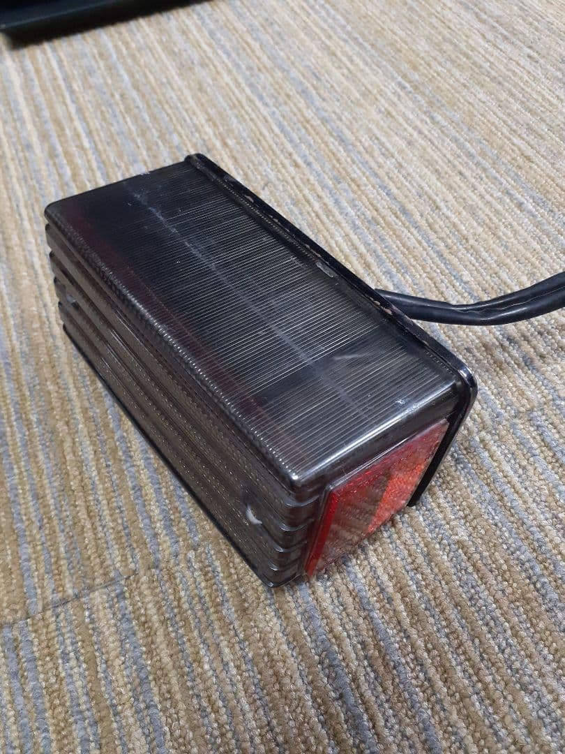 Z400GP テールランプ　中古