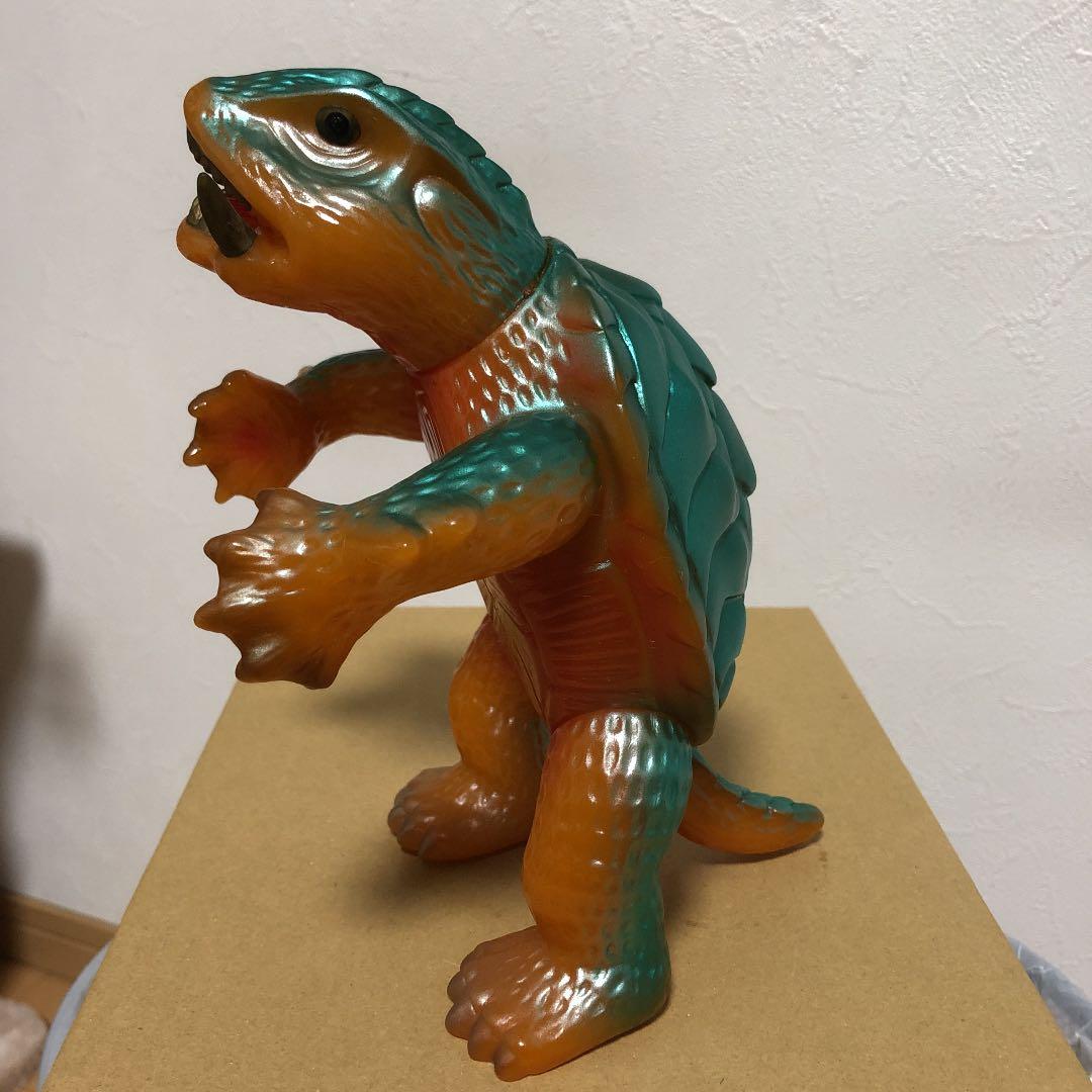 ガメラ　旧タイプソフビ　レア限定カラー　マルサン復刻版