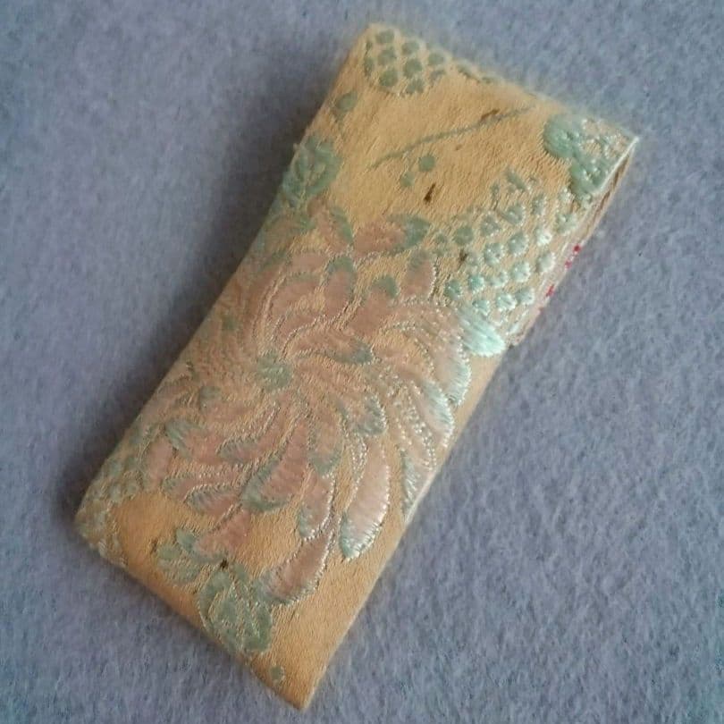 逸品　身嗜み道具②懐中道具　江戸期　明治時代　骨　鉄地　大奥　和骨董アンティーク