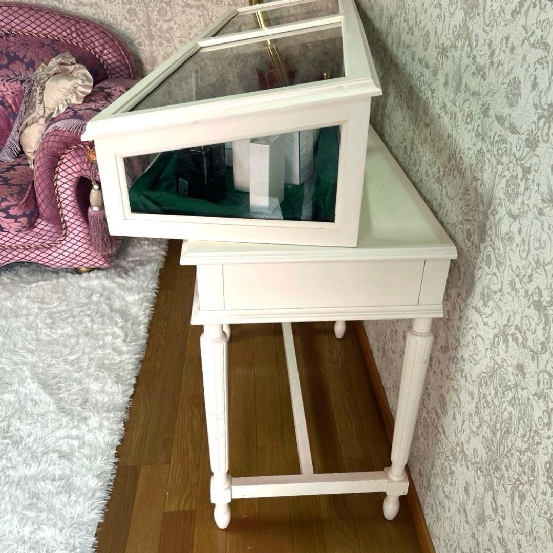 ホワイト 飾り棚 ガラスケース ディスプレイ