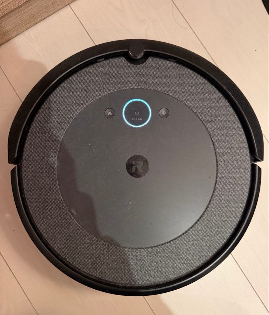 iRobot Roomba i3＋　自動ゴミ収集機能（クリーンベース）付き