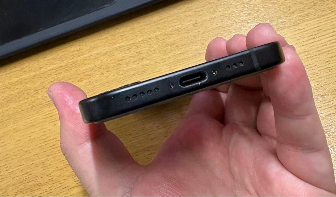 Apple iPhone15 128GBブラック 本体