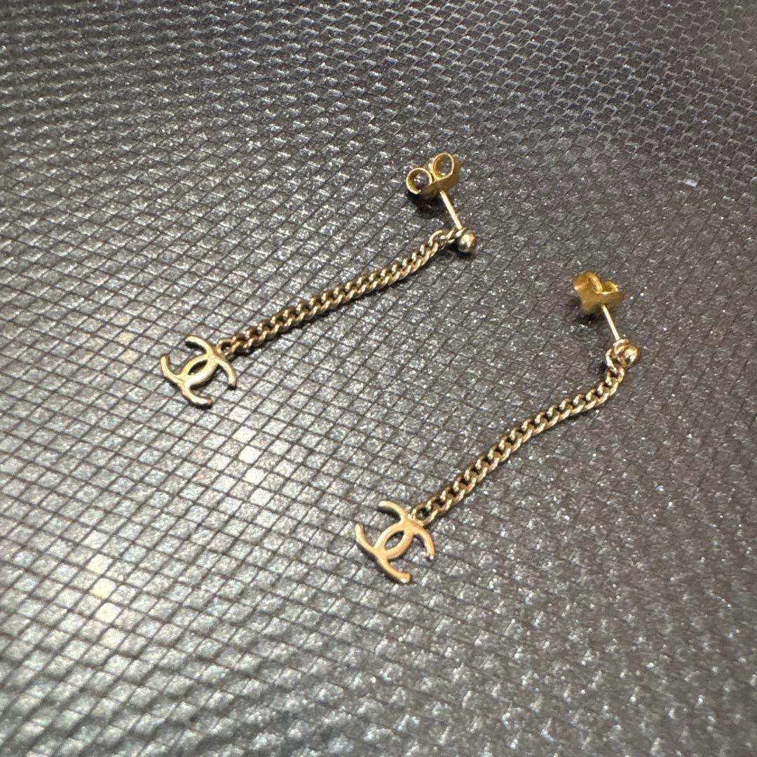 S*o様 CHANEL ゴールド チェーンピアス