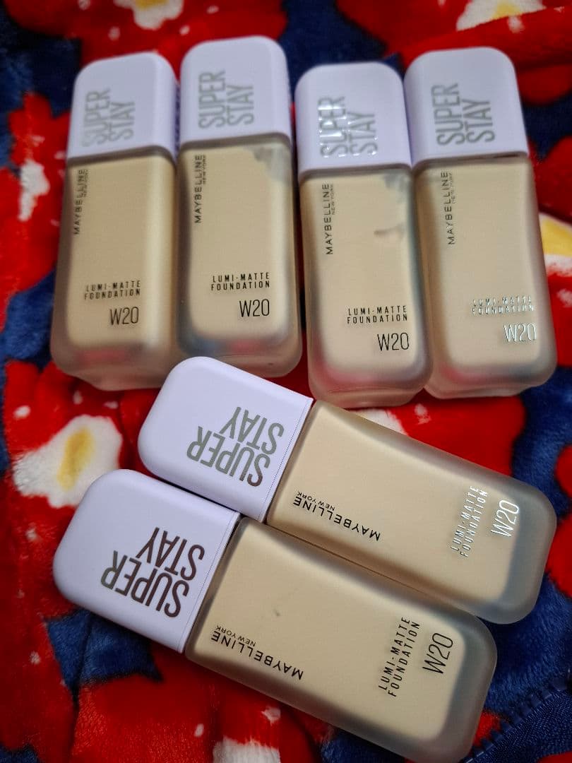 6本セット!新品未開封　メイベリン リキッドファンデーション