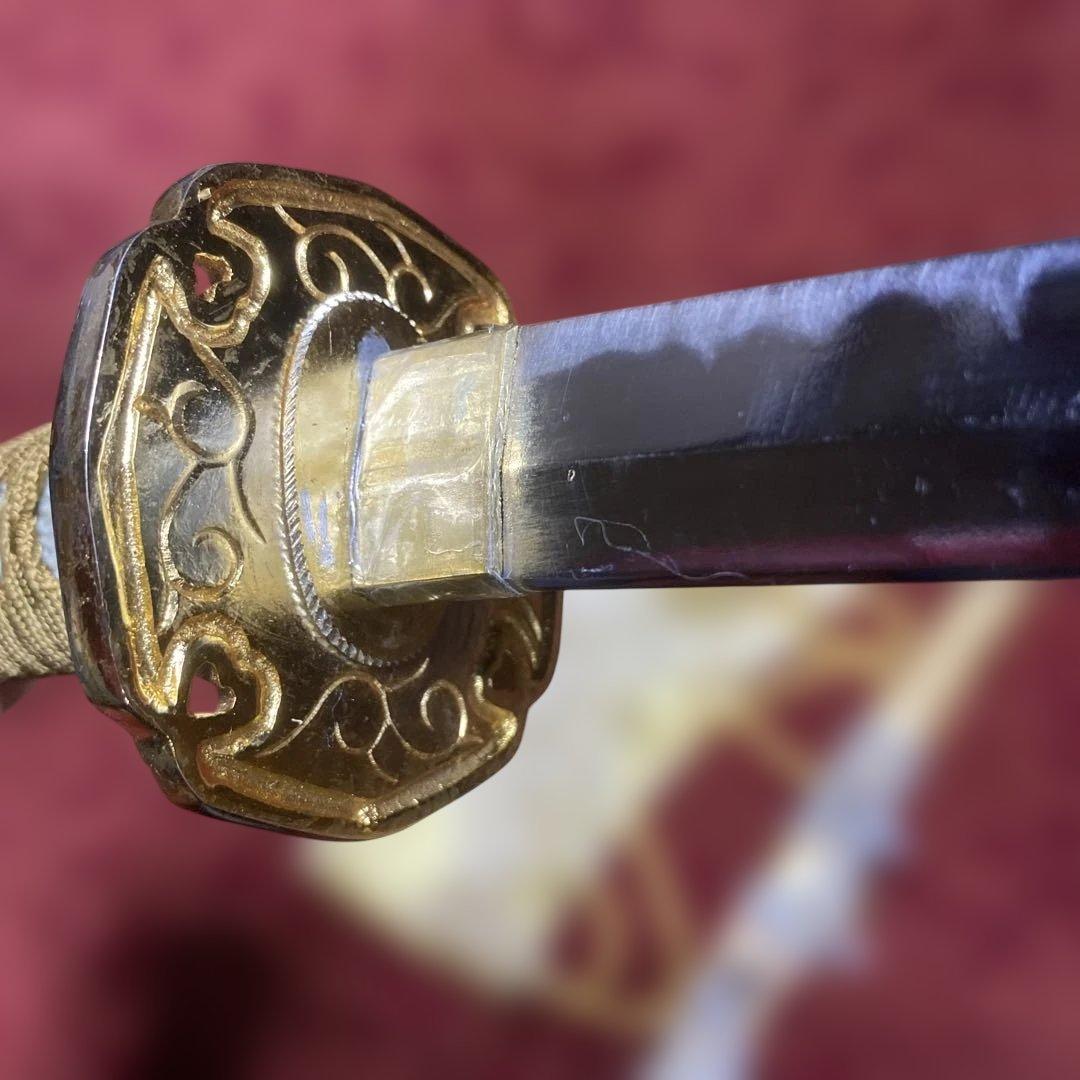 模造刀(刀袋付) 太刀造り 金具装飾 金茶柄 太刀型金鍔