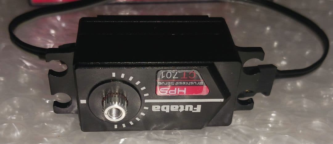 新品に近い状態 Futaba HPS-CT701 ハイパフォーマンスサーボ