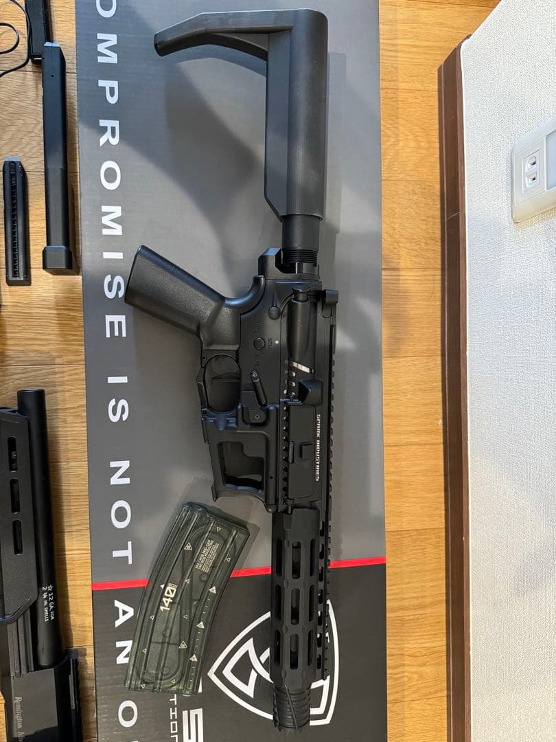 東京マルイベース　AP3 AR-15 & Glock ハンドガン セット