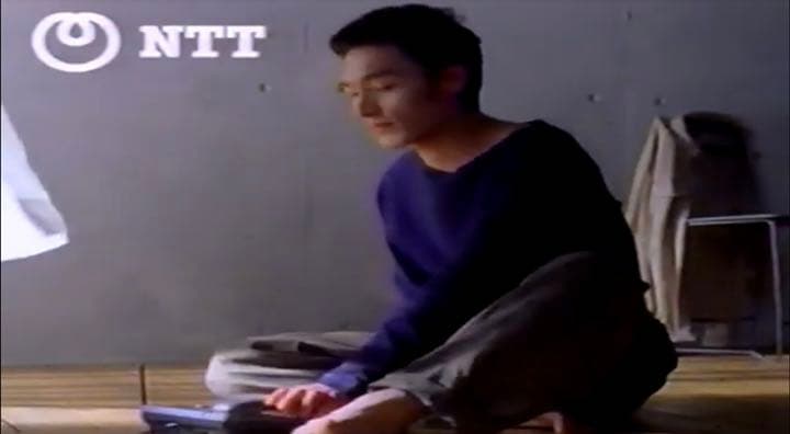 草彅剛　CM着用　ワイドパンツ