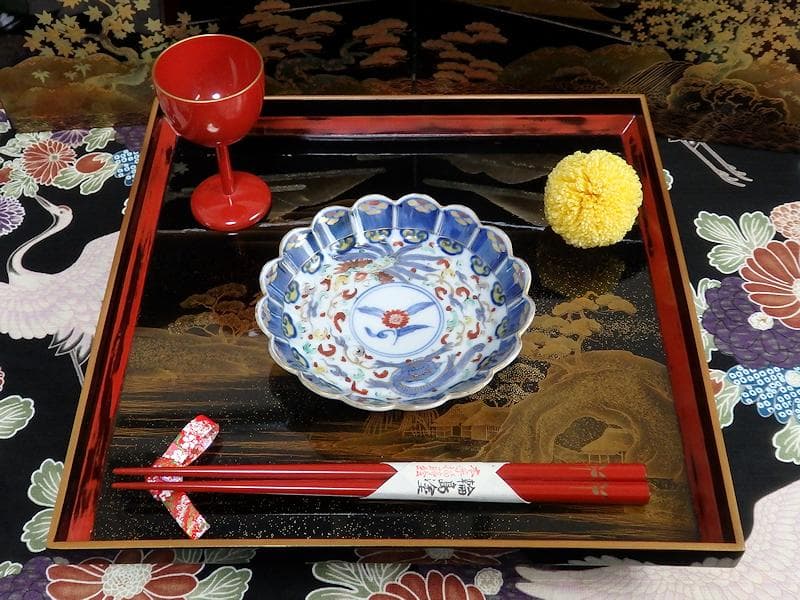 大聖寺伊万里　金襴手　鳳凰に雲龍の図　輪花４寸皿　３枚　E343AS-CBr