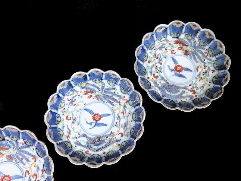 大聖寺伊万里　金襴手　鳳凰に雲龍の図　輪花４寸皿　３枚　E343AS-CBr