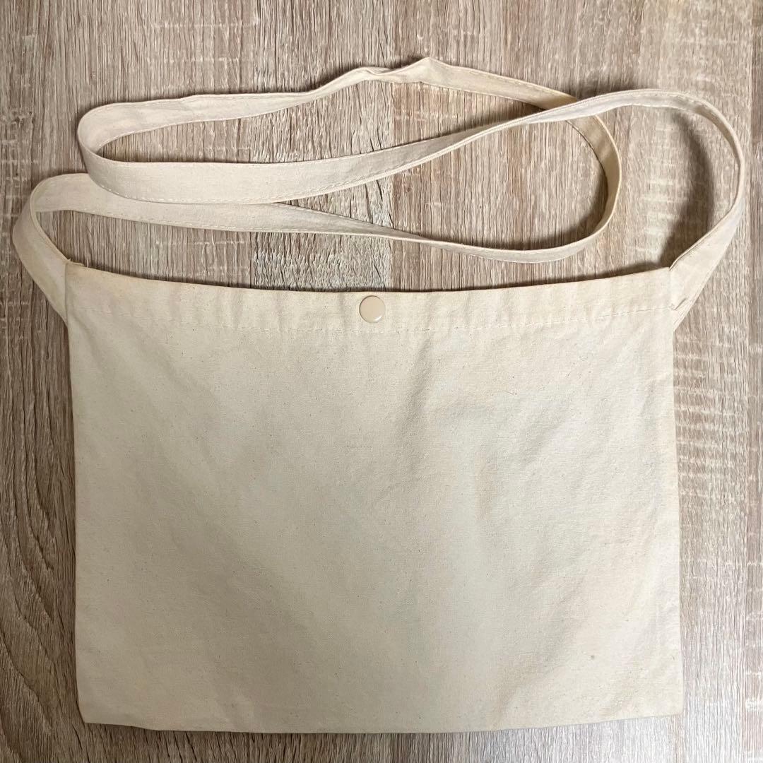 キタニタツヤ×ヴィレッジヴァンガード 『Sad Girl』コラボグッズサコッシュ