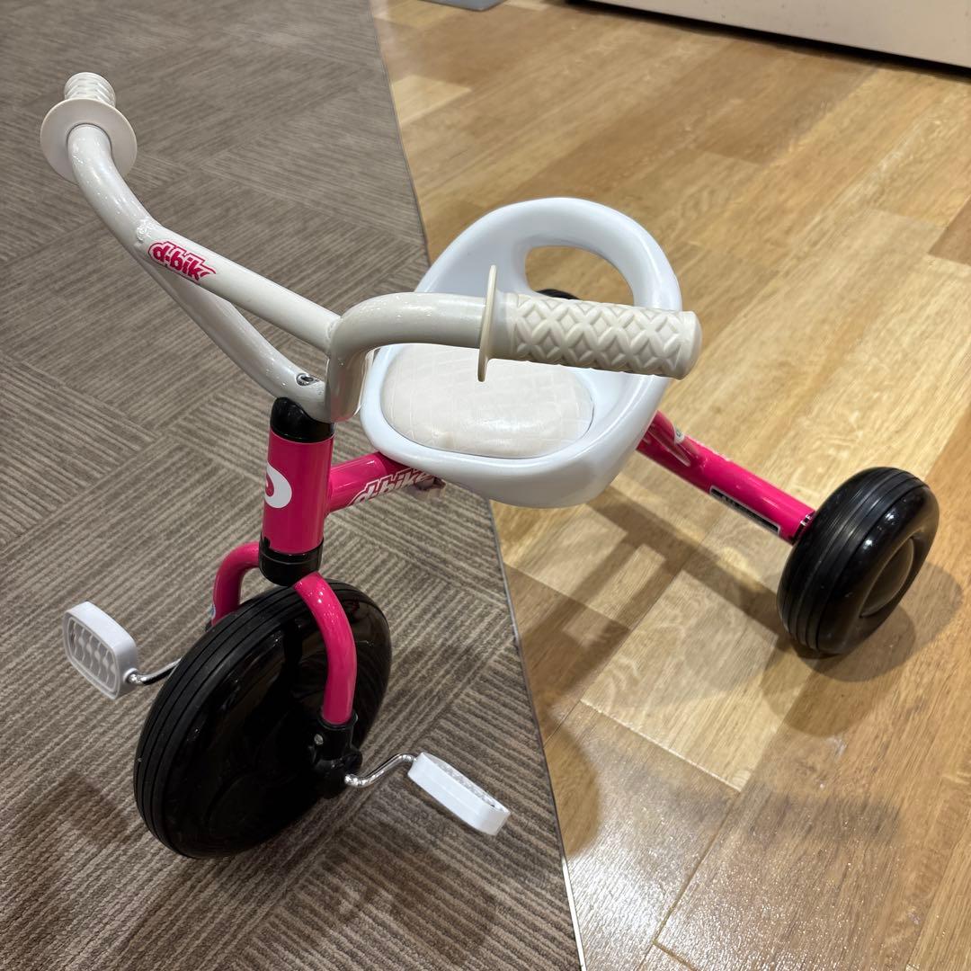 キッズ三輪車　ピンク&ブラック&ホワイト！