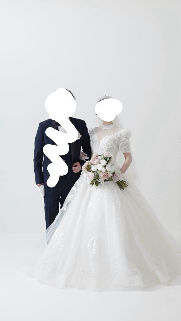 エレガントなAラインウェディングドレス 立て襟 韓国ドレス風