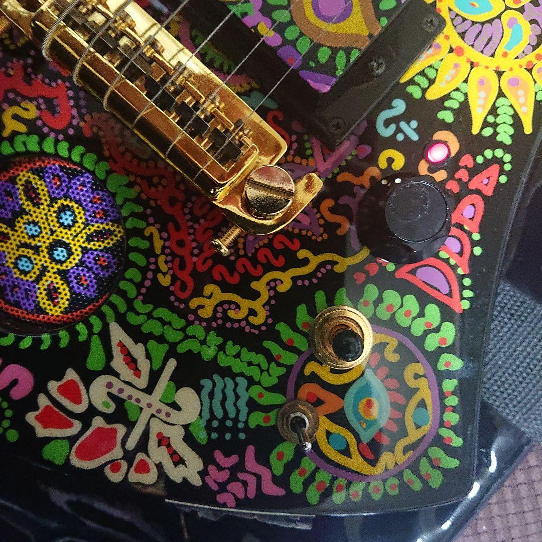 フェルナンデスアンプ内蔵ミニギター MG-JR HIDEモデル