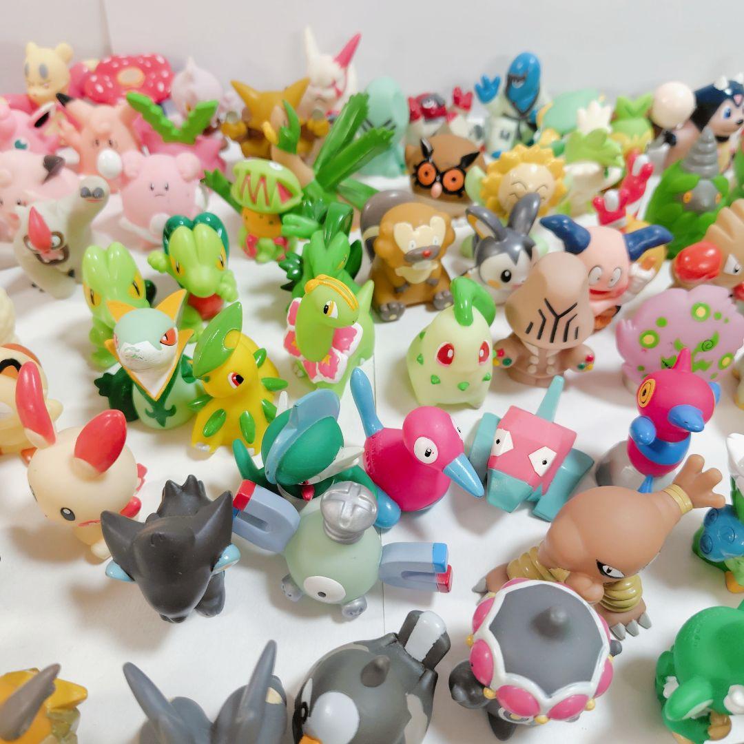 ポケモン 　指人形 　ソフビ　134個　まとめ売り　ピカチュウ