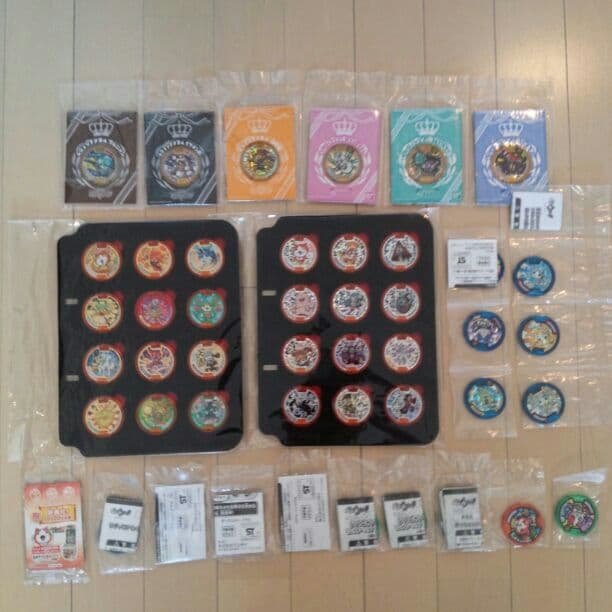 卒業 2014年3月迄フルコンプ 妖怪ウォッチ 妖怪メダル レジェンド 新旧大吉