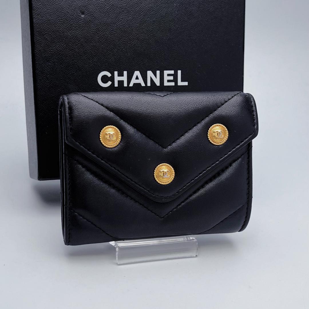 開運財布！新品未使用シャネル Vステッチ ココシャネル 財布 正規保証2267
