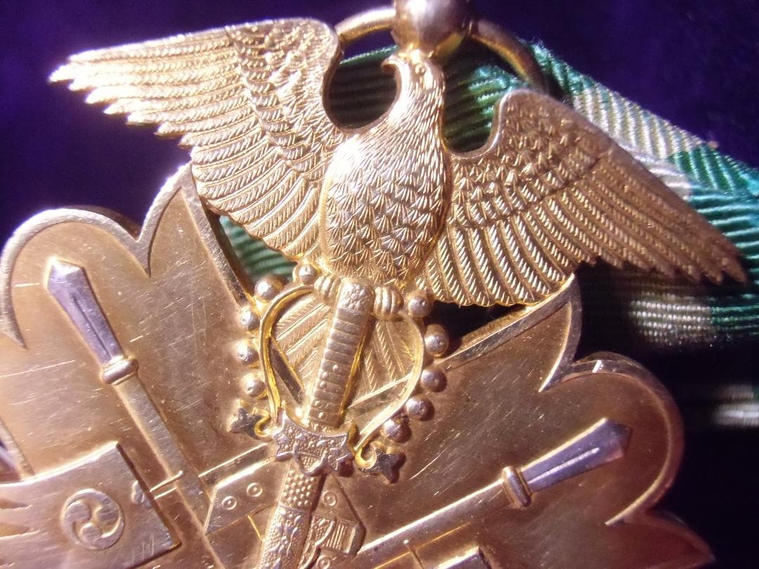 ●日本の勲章/徽章/日本軍＊昭和六年＊功六級金鵄勲章（実物）