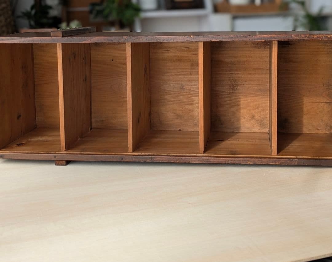 木製　什器　アンティーク　レトロ　食器棚　仕切り棚　収納棚　ラック