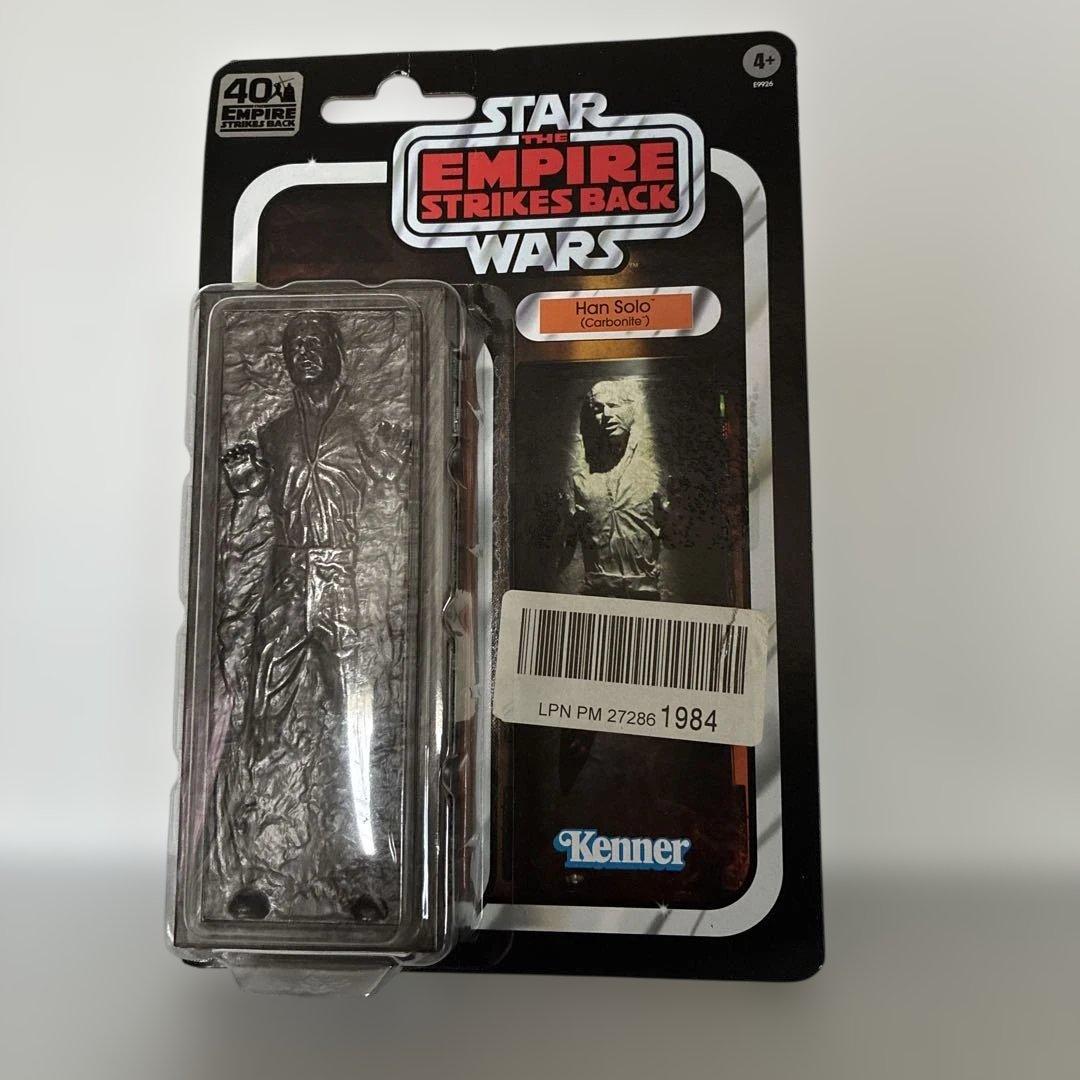 スターウォーズ　ブラックシリーズ　ハンソロ　カーボナイト