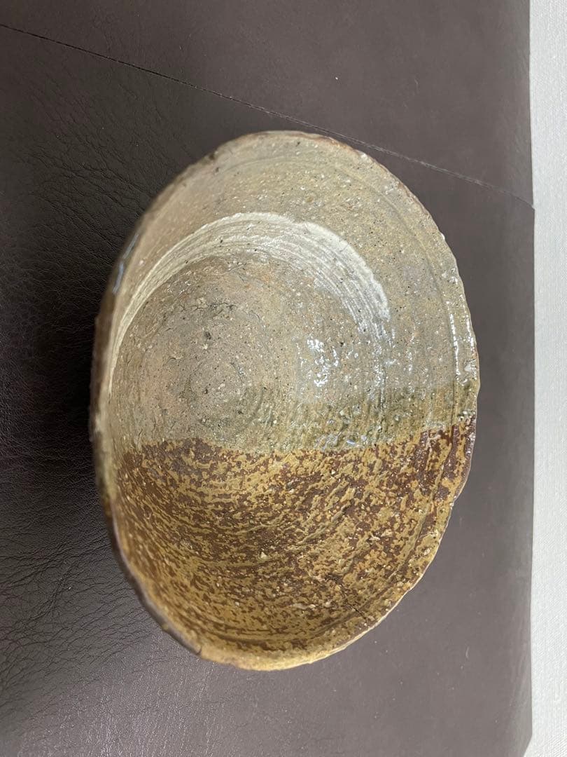 森田十雨　片身替茶盌　共箱　栞　茶碗　高麗茶碗　茶道具