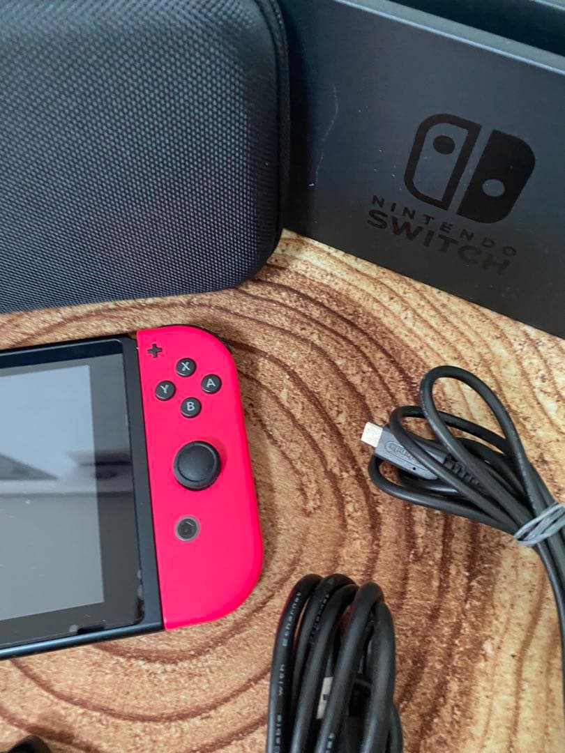 Nintendo Switch ニンテンドースイッチ本体　PNK/RED箱無し