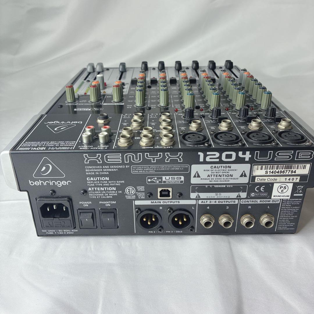 【作動確認済】behringer XENYX 1204USB アナログミキサー