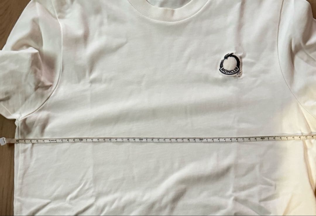 【超美品】辰年デザイン　モンクレール　Tシャツ　サイズM