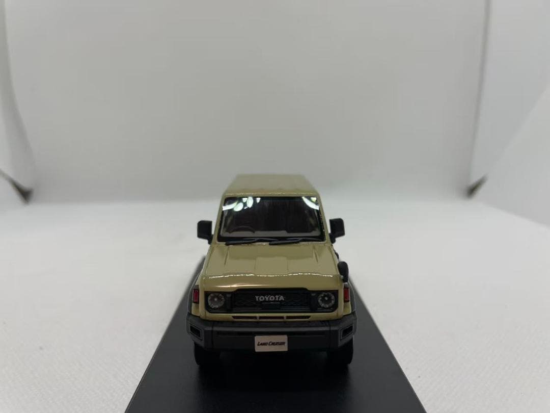402-646 Hi-Story 1/43 トヨタ ランドクルーザー 70 AX