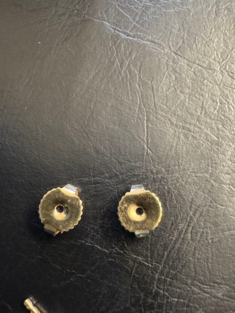 Tiffany & Co. 18 YG ダイヤモンド ピアス 三連休限定