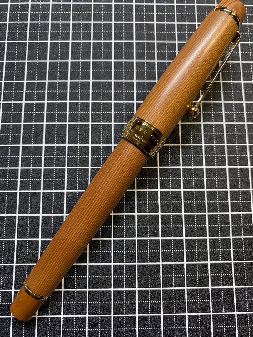PILOT CUSTOM 一位の木　万年筆　字幅F