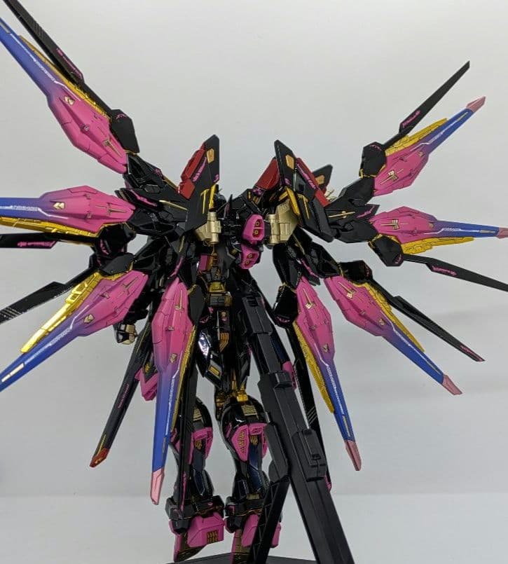 バンダイ　MGEX ストライクフリーダムガンダム　塗装済み完成品