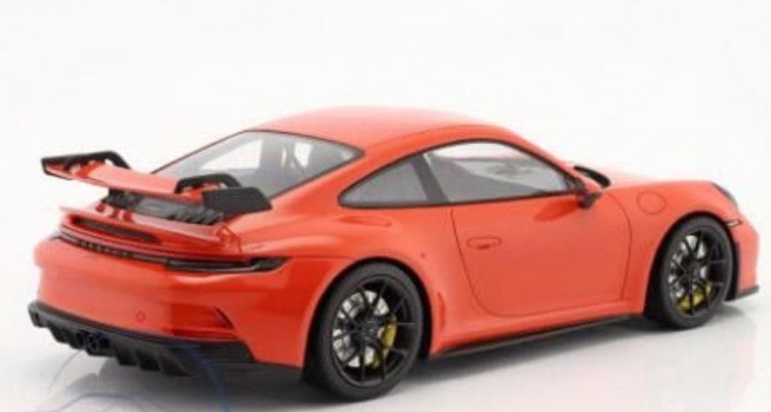 1/18 ポルシェ 911 GT3 2021(オレンジ×ブラックホイール)