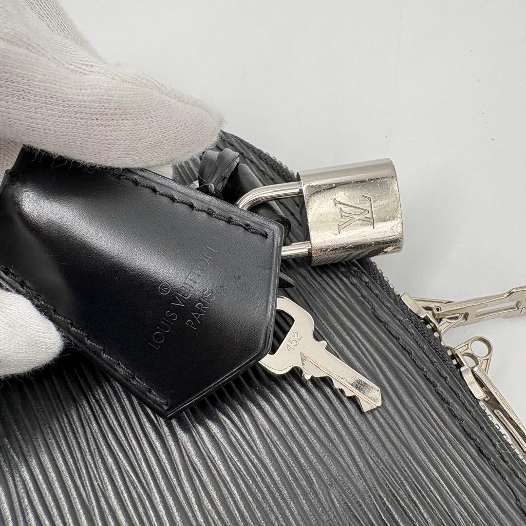 Mei様✨ルイヴィトン エピ アルマBB M40862 バッグ　ノワール