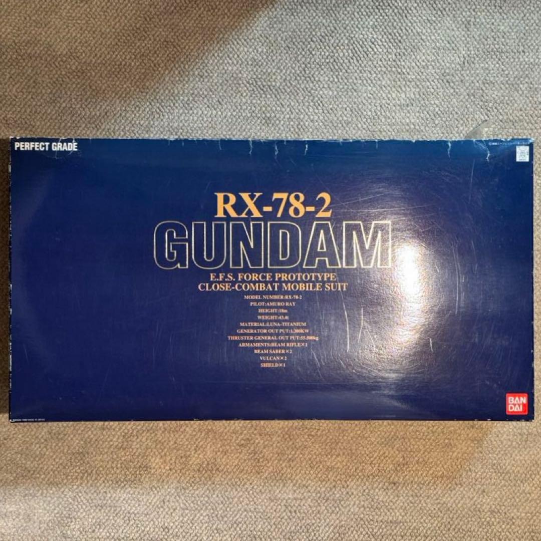 【一部組立済・状態B】バンダイ PG 1/60 RX-78-2 ガンダム