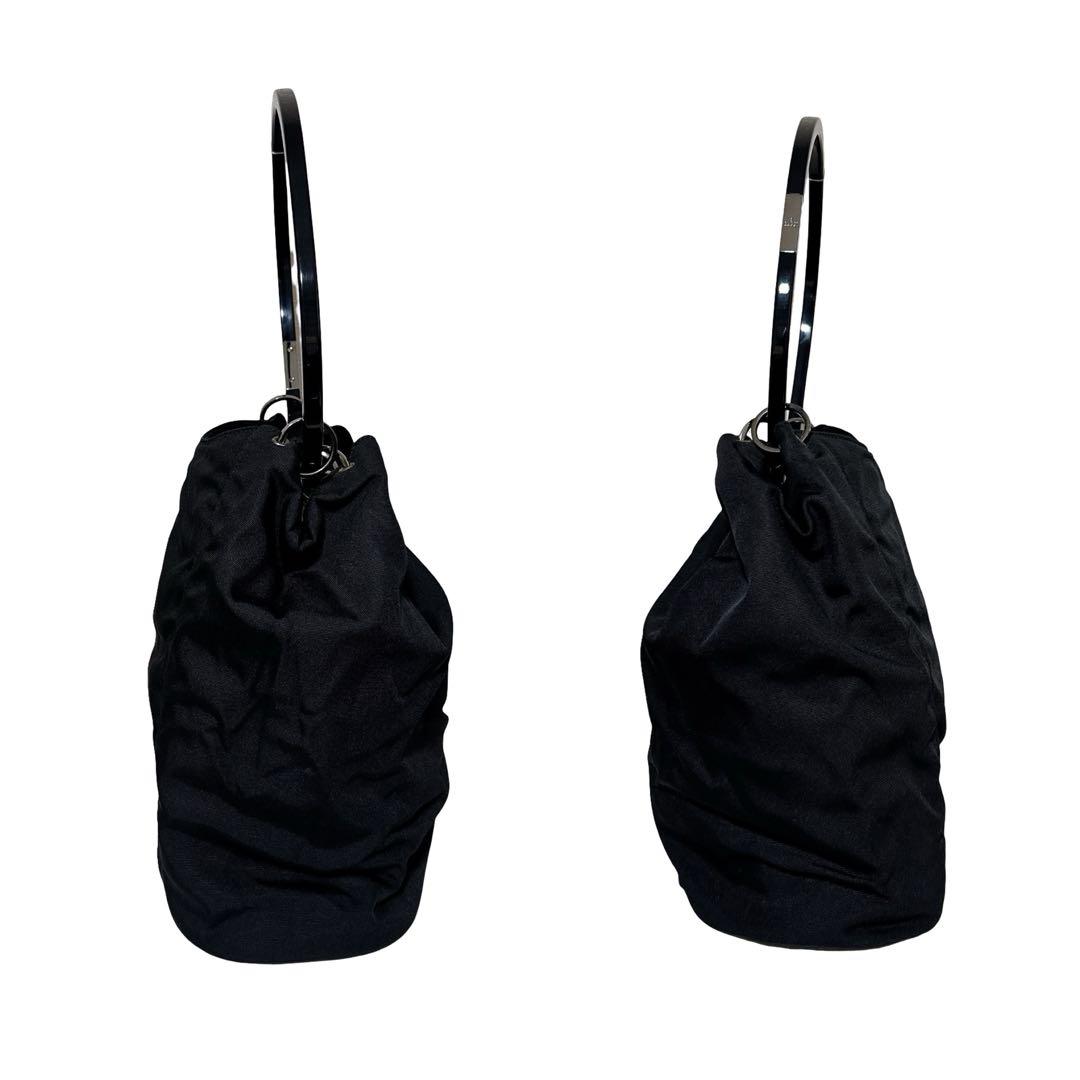 グッチ ハンドバッグ 鞄 バッグ ナイロン レザー ブラック シルバー金具 無地