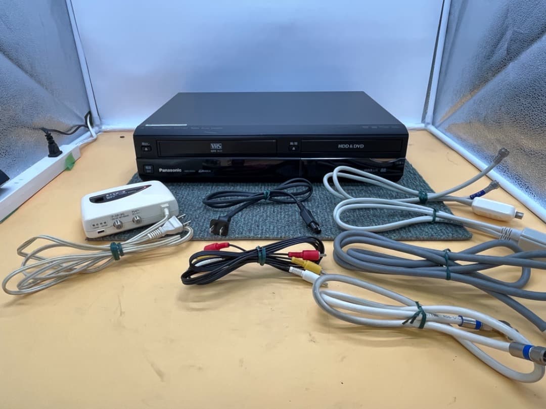 Panasonic　VHS一体型DVDレコーダー　DMR-XP25V　f722