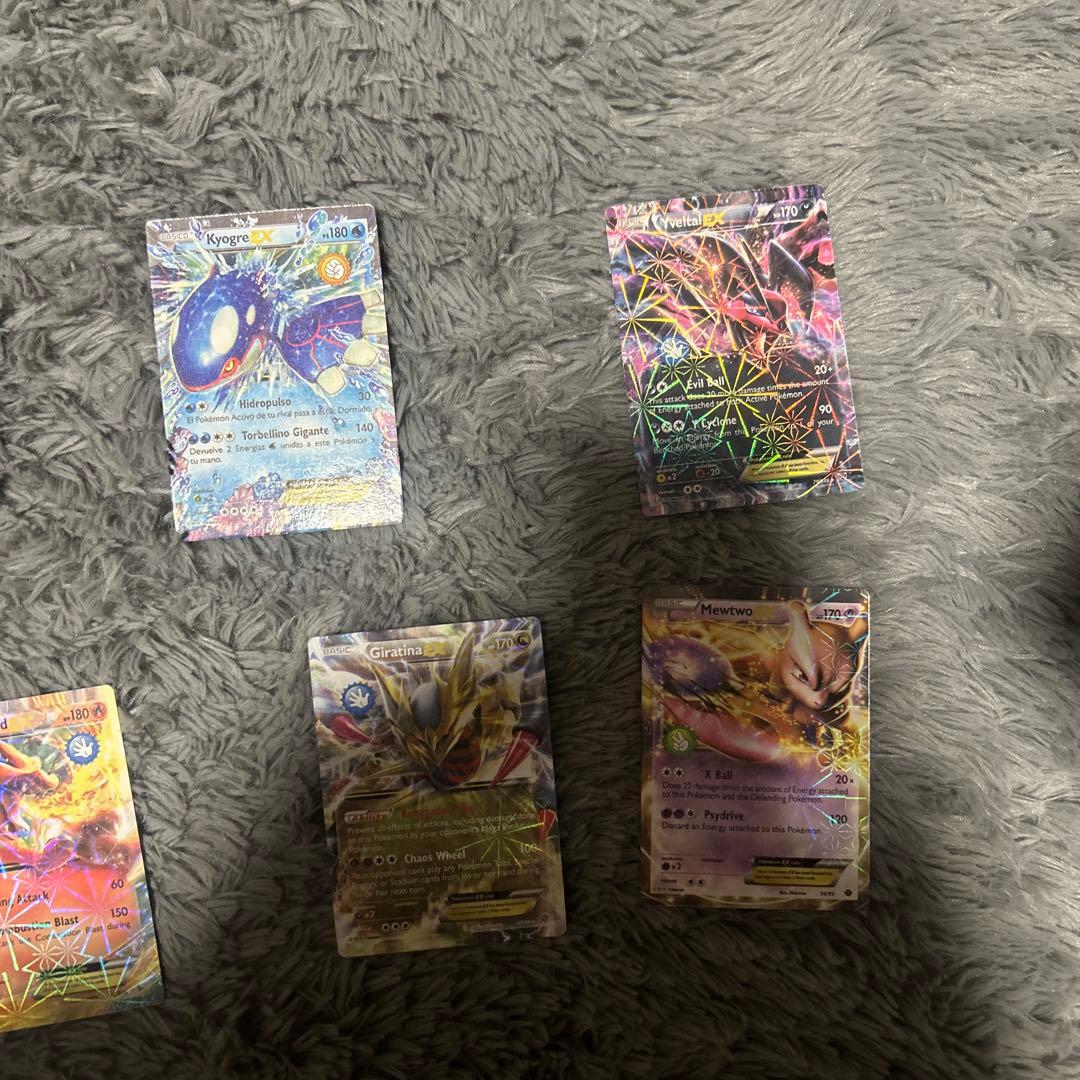 ポケモンカードセット (Genesect, Charizard)