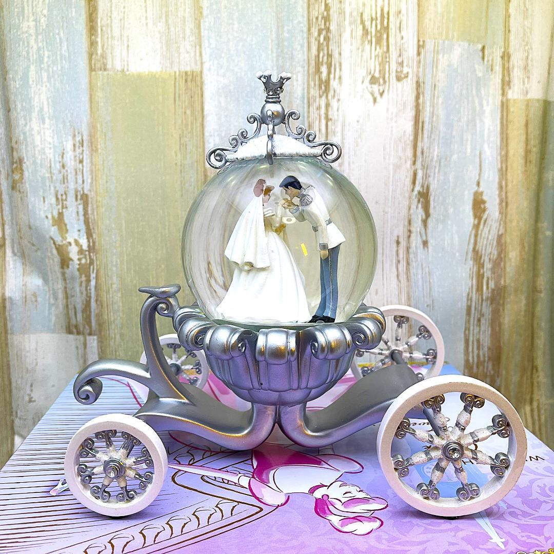 シンデレラ ウェディング スノーグローブ スノードーム かぼちゃの馬車