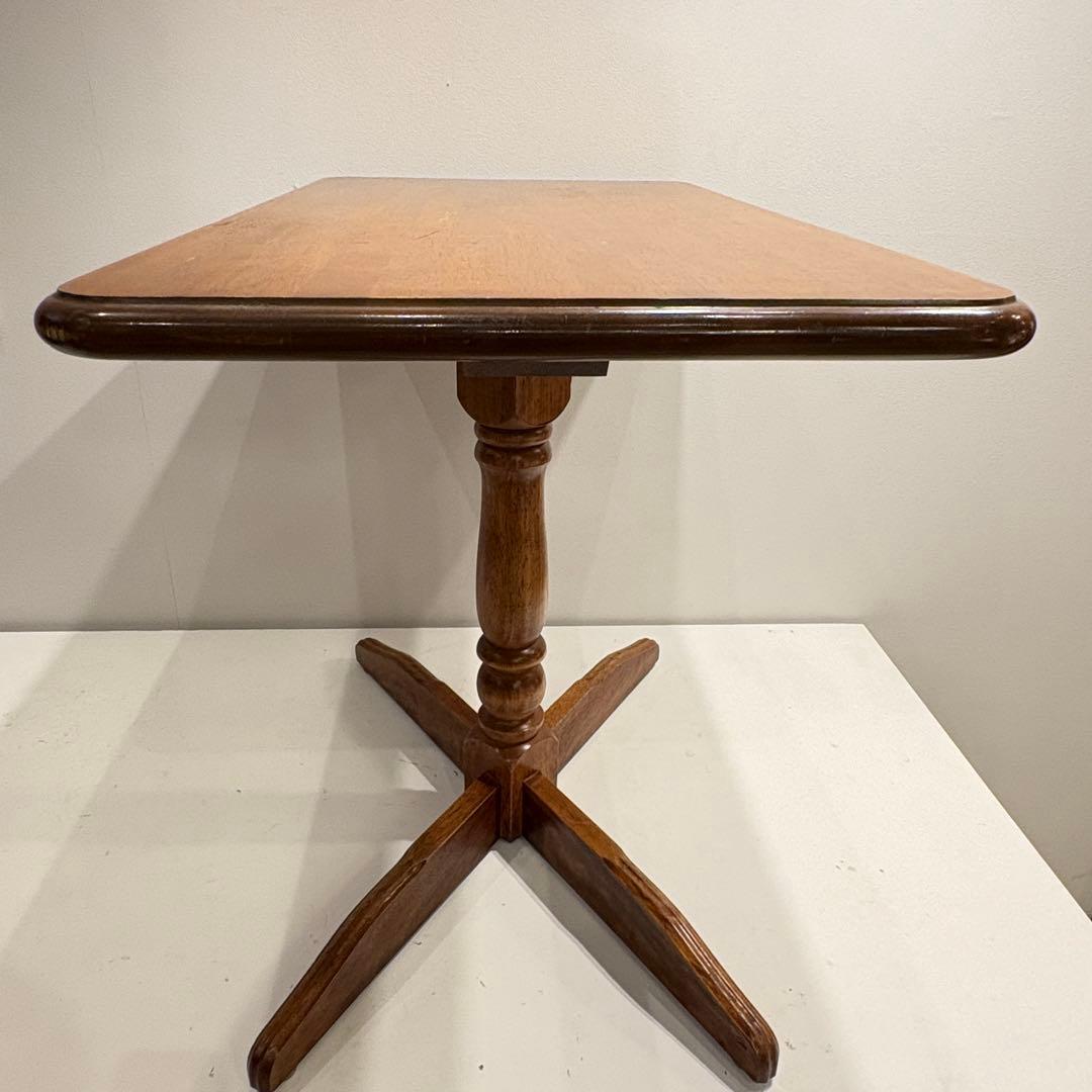 コーヒーテーブル　カフェテーブル　木製テーブル　ダイニングテーブル