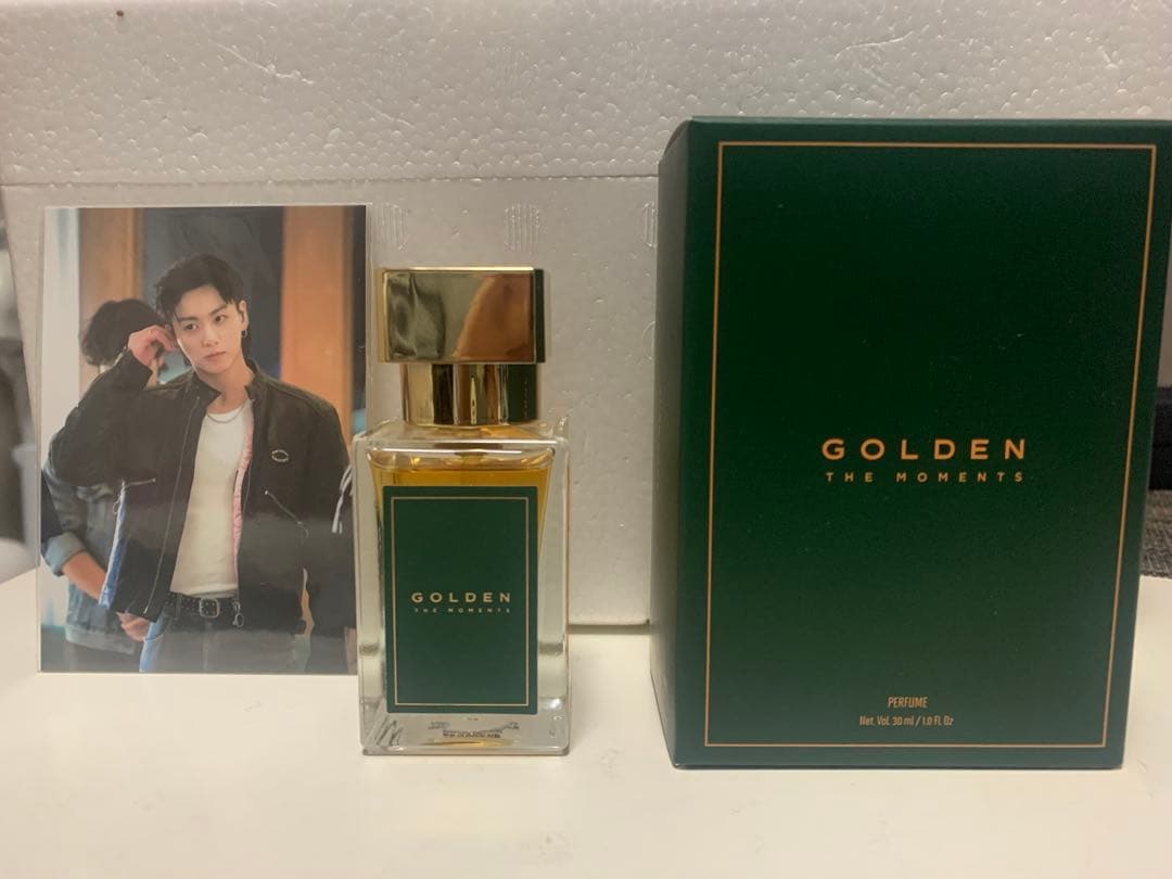 グク 韓国展示会限定 GOLDEN パフューム　フォトカード付