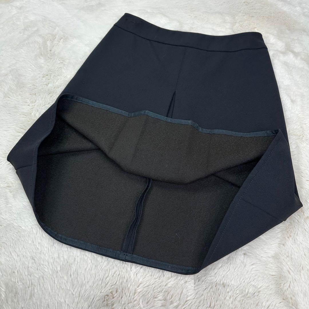 ✨美品✨PRADA プラダ Aラインスカート ボックスプリーツ 美シルエット 黒