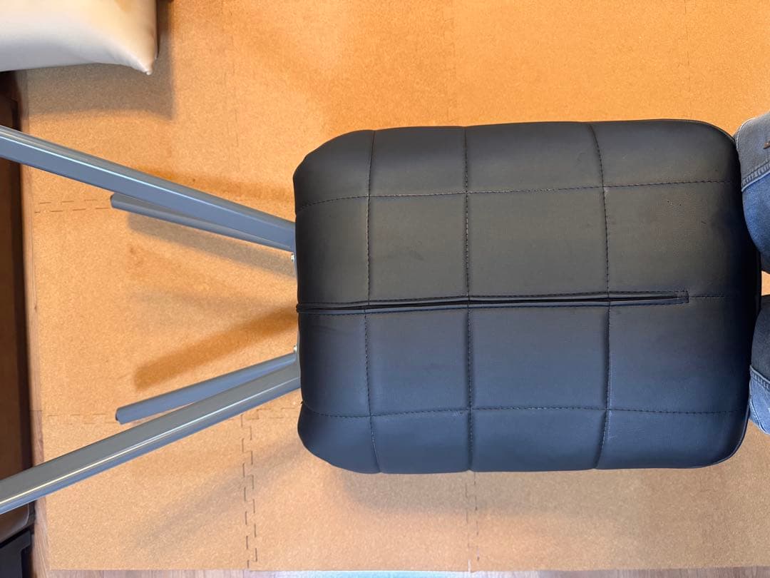 細脚ダイニングテーブル『テネシー2』・マットなスペイン製セラミック天板