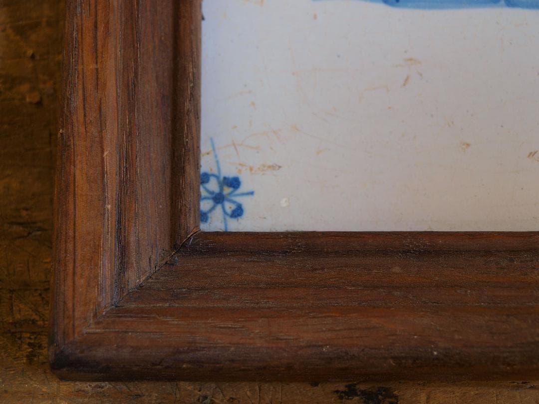 デルフトタイル そり遊び 何かを運ぶ人 帽子落ちてますよ 木製フレーム/J543