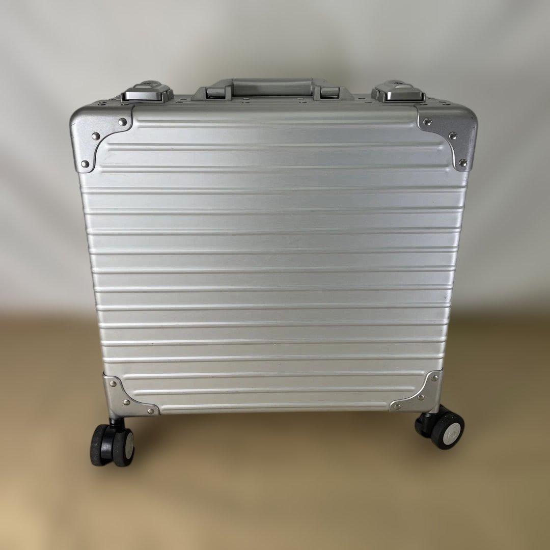 NEOKEEPER ネオキーパー アルミビジネス　スーツケース キャリーケース